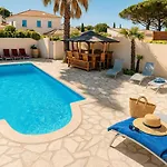 Дом отдыха Reve D'azur De La Nartelle - Maxime - 2 - Piscine Partagee - Parking- Barbecue