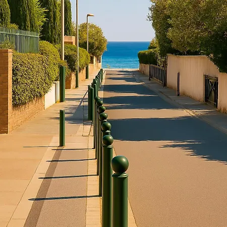 Reve D'Azur - Maison Julia 2 Chambres - Plage De La Nartelle - Arrivee 17H - 20H Maximum - Sejour Au Calme - Caution 100E * Sainte-Maxime